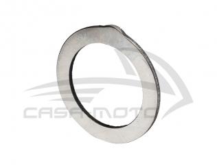 Unterlagscheibe an der Antriebswelle Motorseite Ape 50 