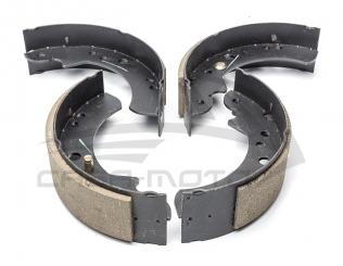 Bremsbelagsatz komplett Hinterachse Porter Maxxi 