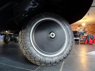 Radkappensatz Moon-Cap geschlossen Schwarz Matt für Ape 50 